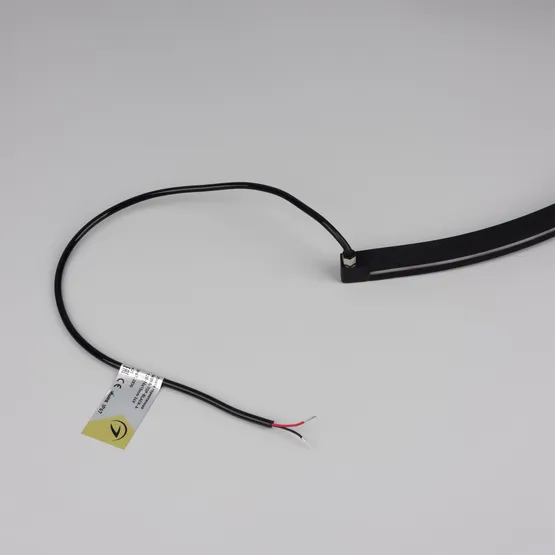 Фото #2 товара Светодиодная лента герметичная NOVA-TOP-BLACK-A120-16x15mm 24V Warm3000 (10 W/m, IP67, 2835, 5m, wire x2) (Arlight, Вывод боковой, 5 лет)